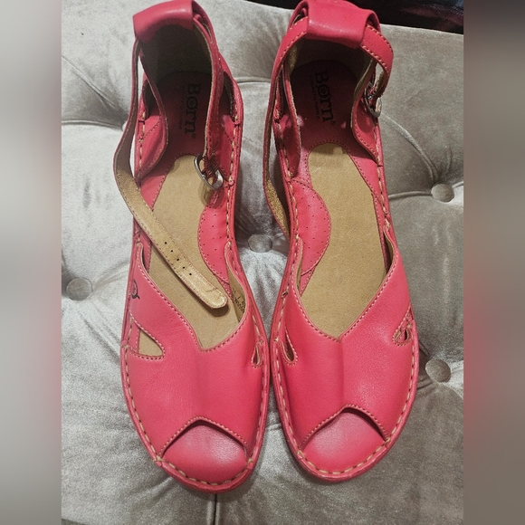 Shoes - Picture 10 of 12